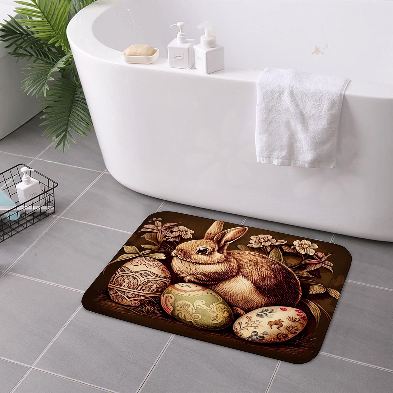 Soft Flannel Bath Mat with Non-Slip Design and Rainbow Pattern