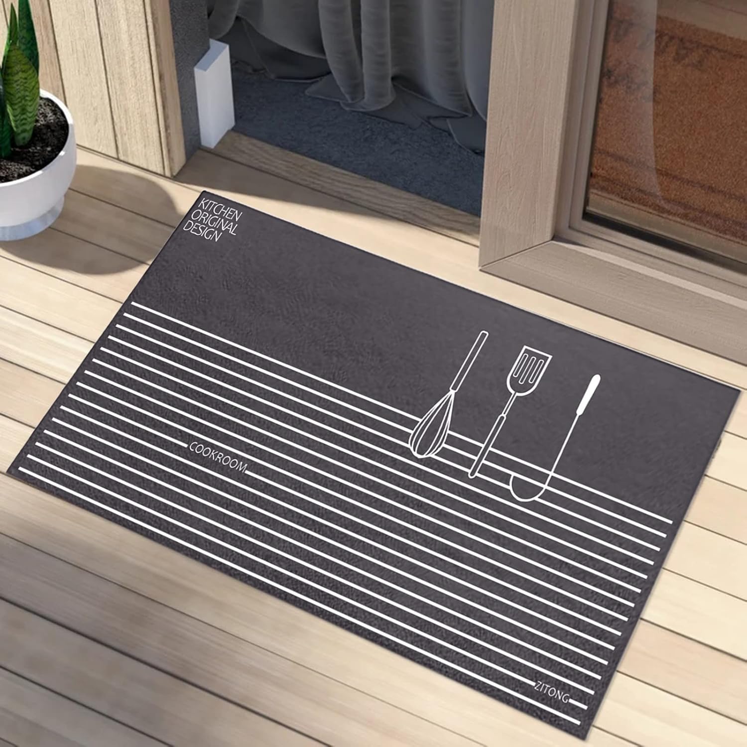 Soft Non-Slip Bath Mat with Velvet Texture