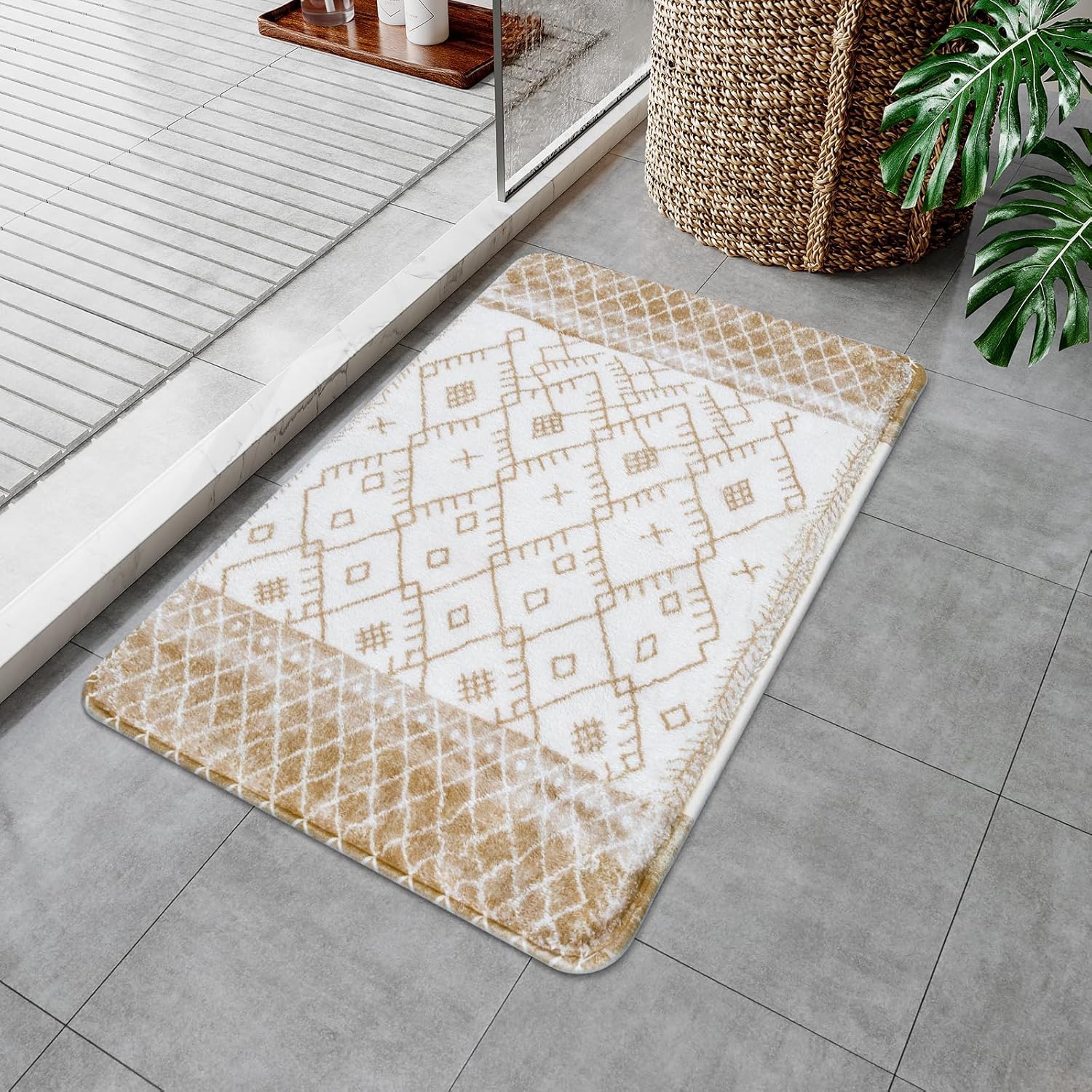 Uphome Non-Slip Velvet Bath Rug 18x26 inch