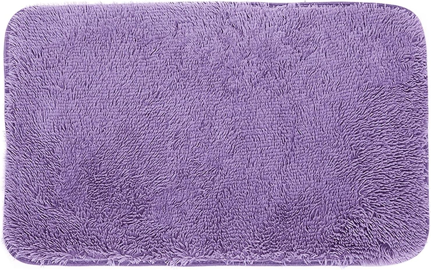 Soft Plush Bath Mat with Non-Slip Base and Quick Dry